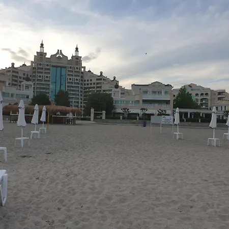 Sunset C8-24 Pomorie