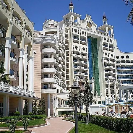 Sunset C8-24 Apartment *