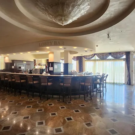 アパート Sunset C8-24 ポモリエ