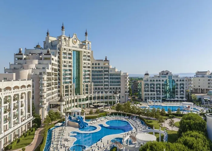 Sunset C8-24 * Πομόριε